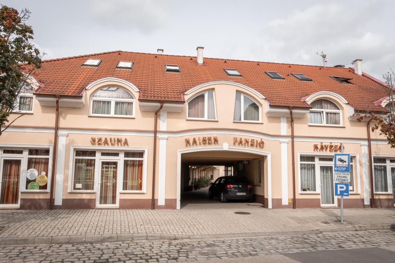 Bed and Breakfast Kaiser Panzio Бая Экстерьер фото